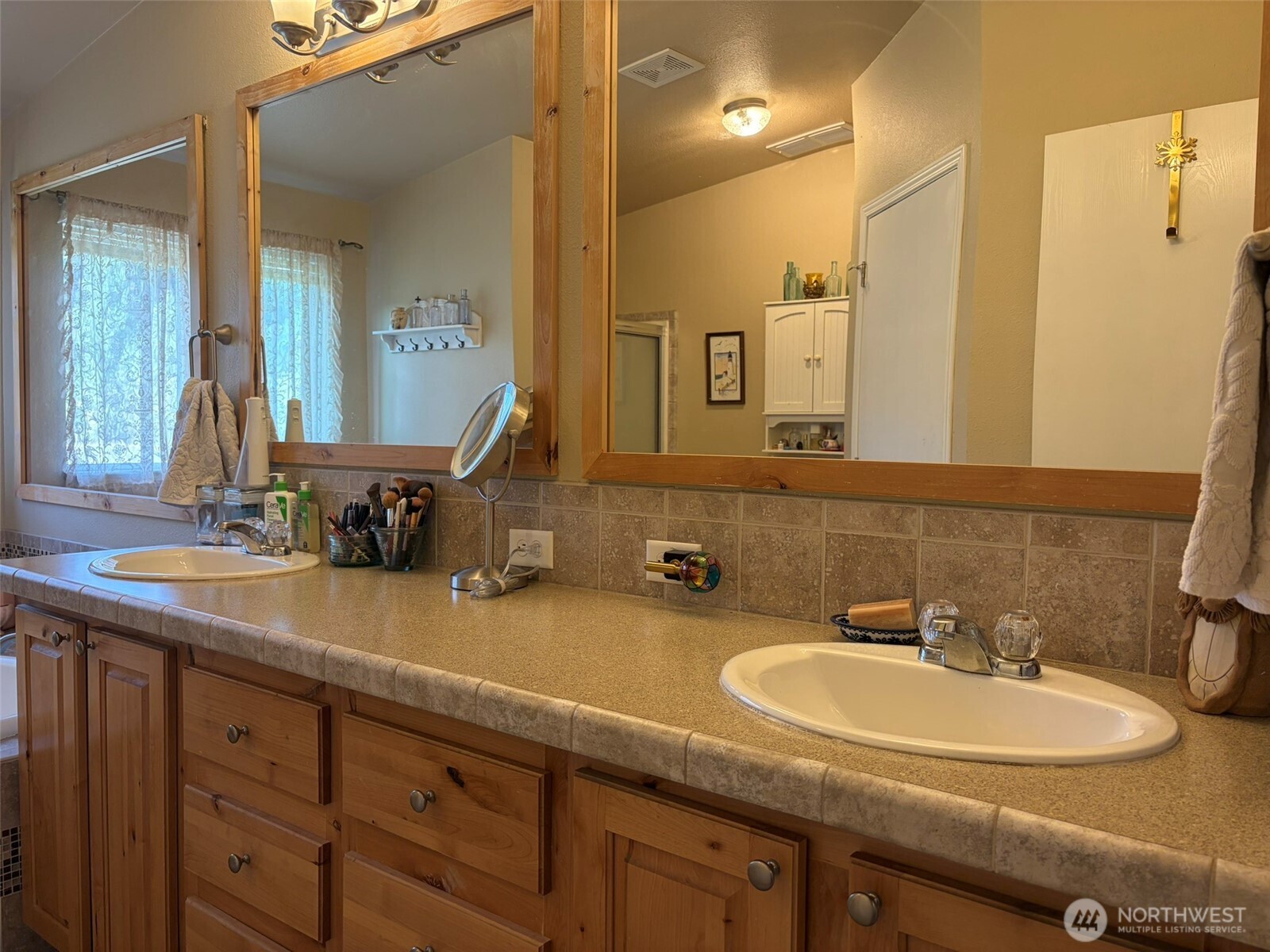 255 Lambert Creek Road Property Photo 17