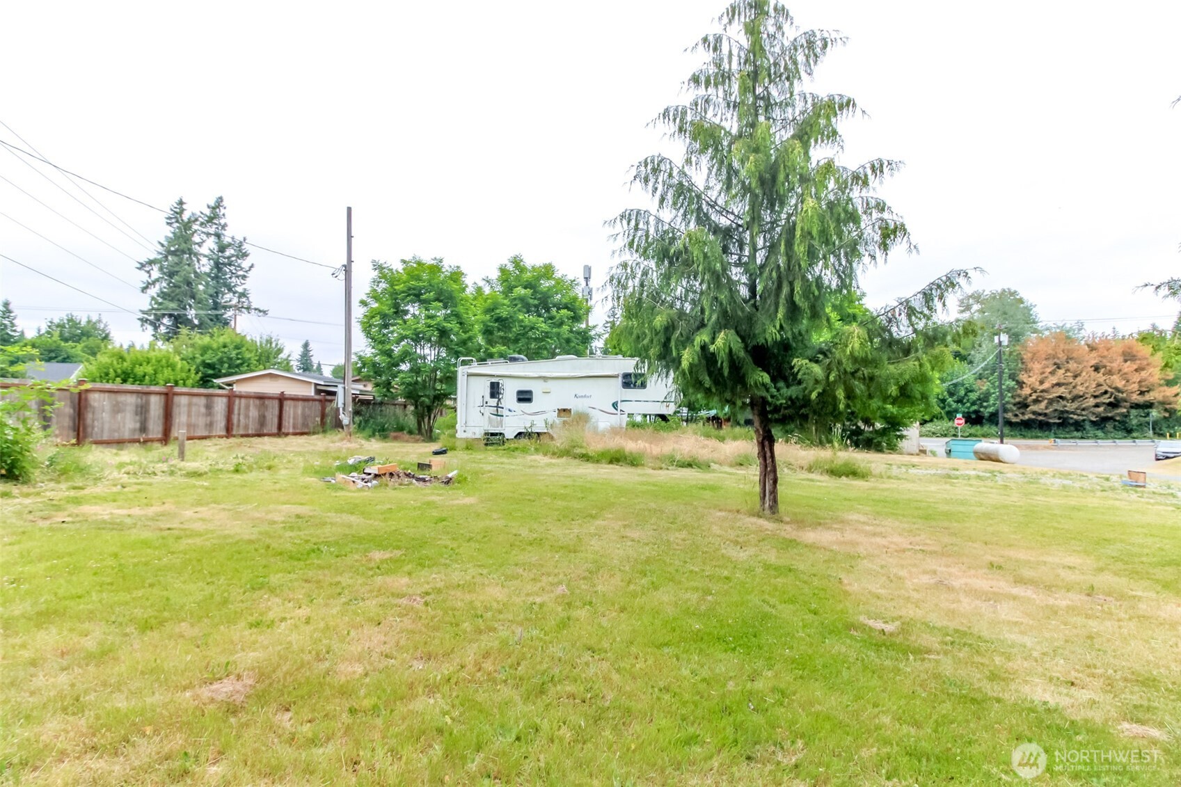4005 Rich Loop E Property Photo 1