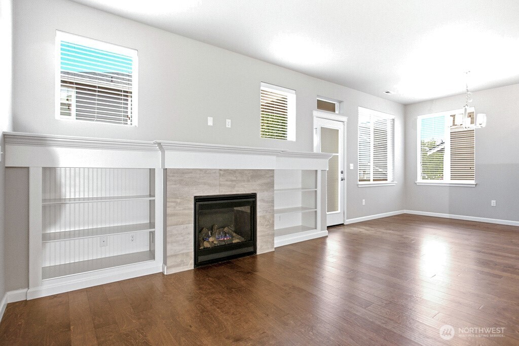 3795 Portside Drive Property Photo 5