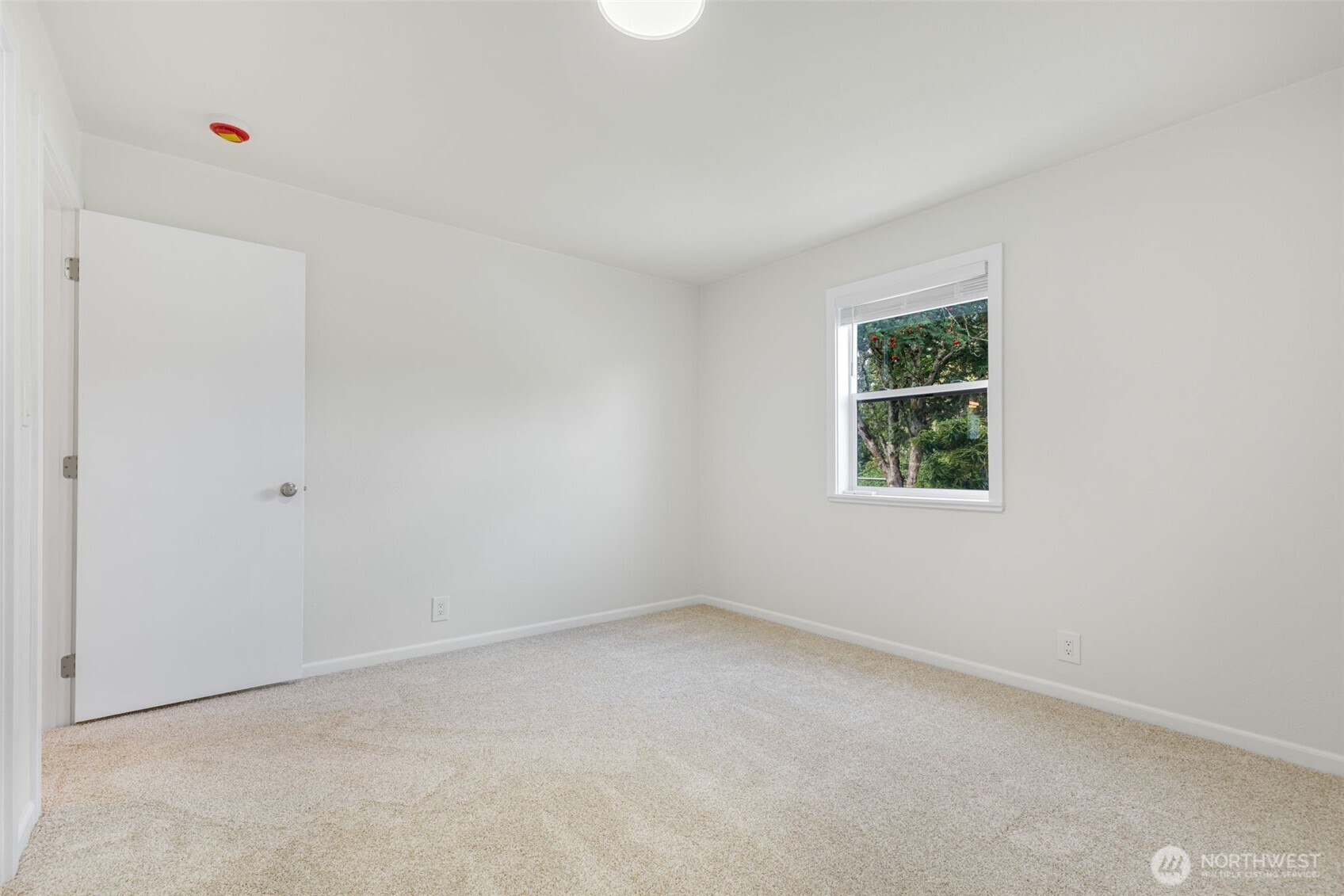 12262 20th Avenue Property Photo 21