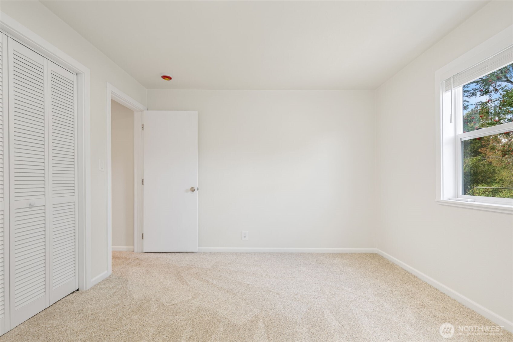 12262 20th Avenue Property Photo 25