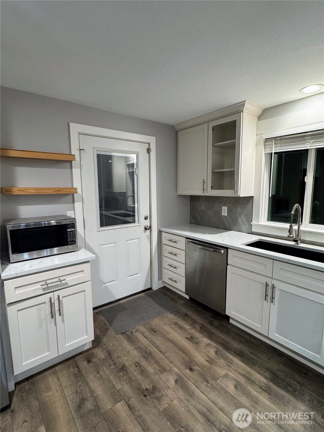 3316 N Villard Street Property Photo 9