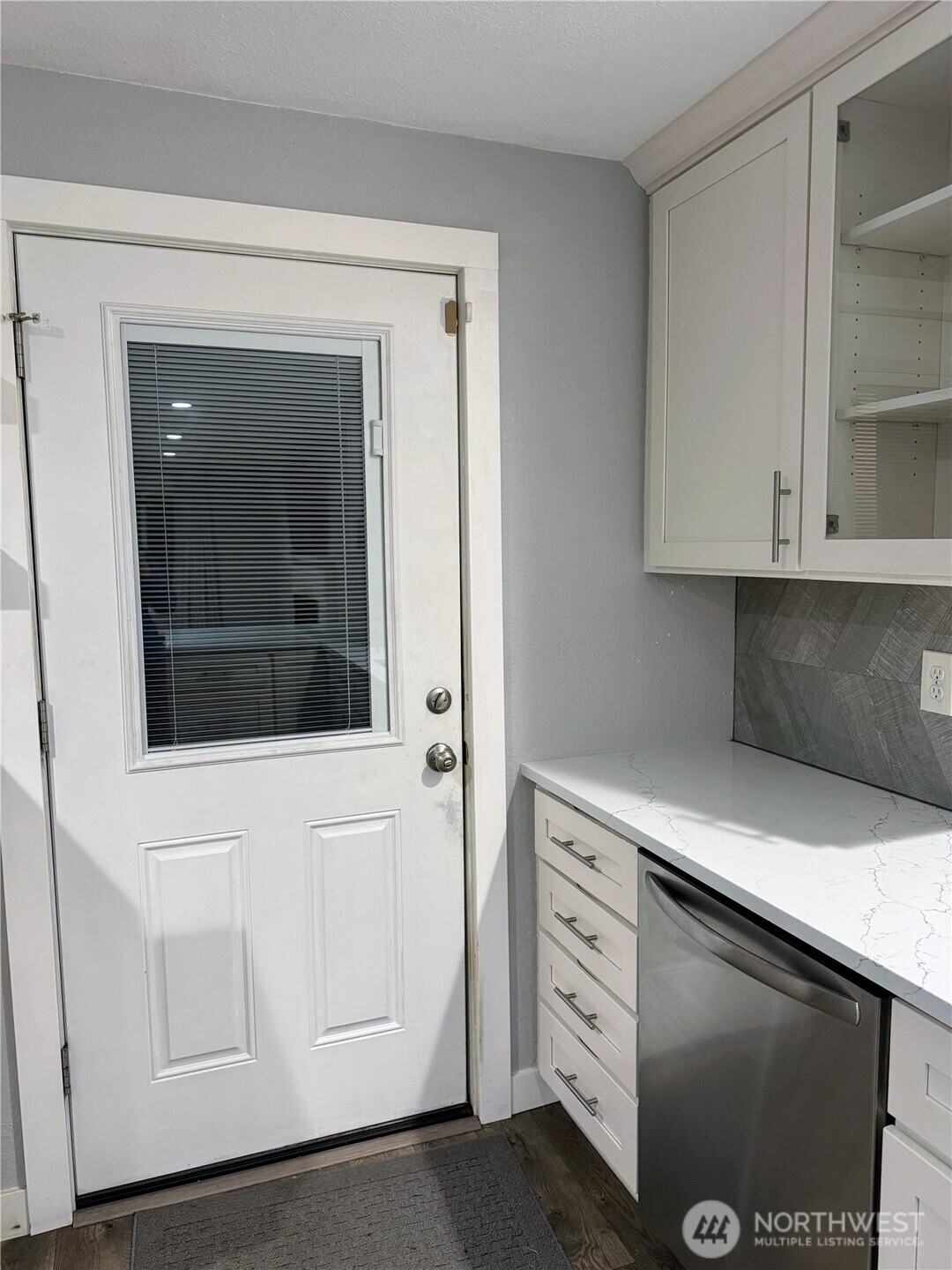 3316 N Villard Street Property Photo 10