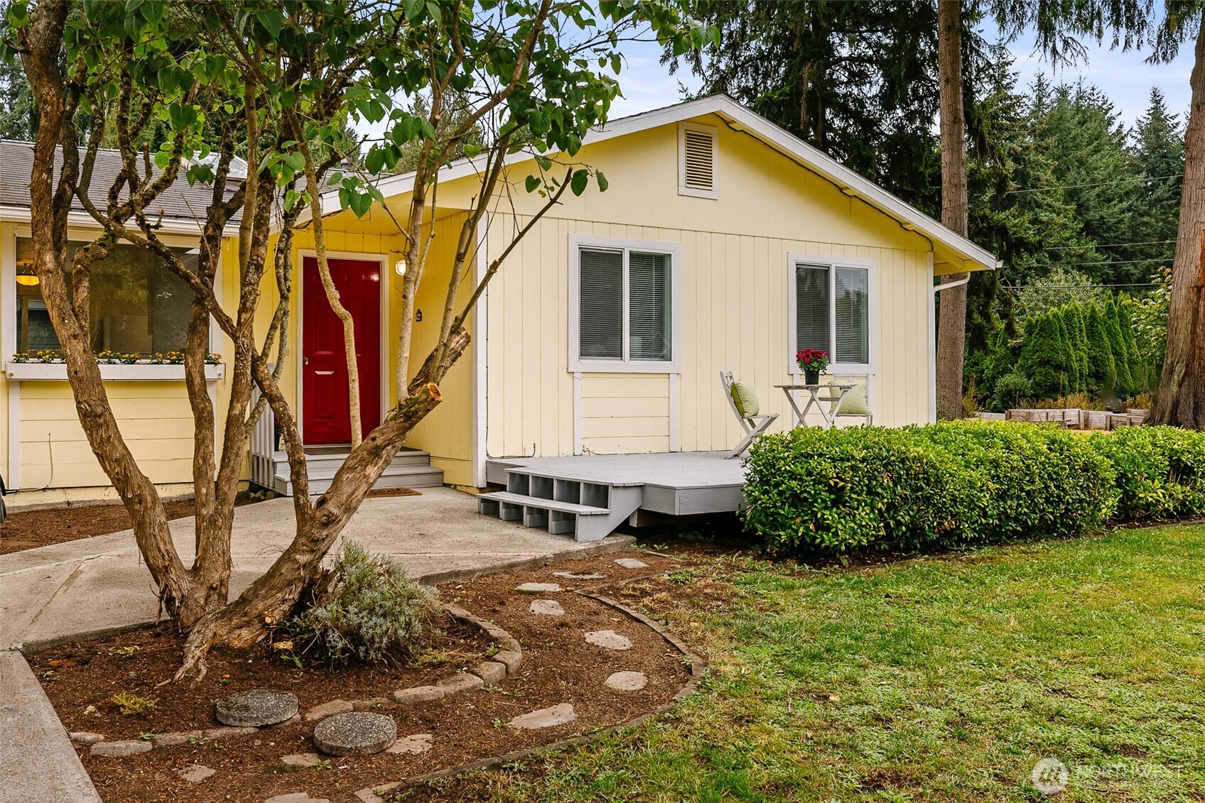 22120 Sea Vista Property Photo 1