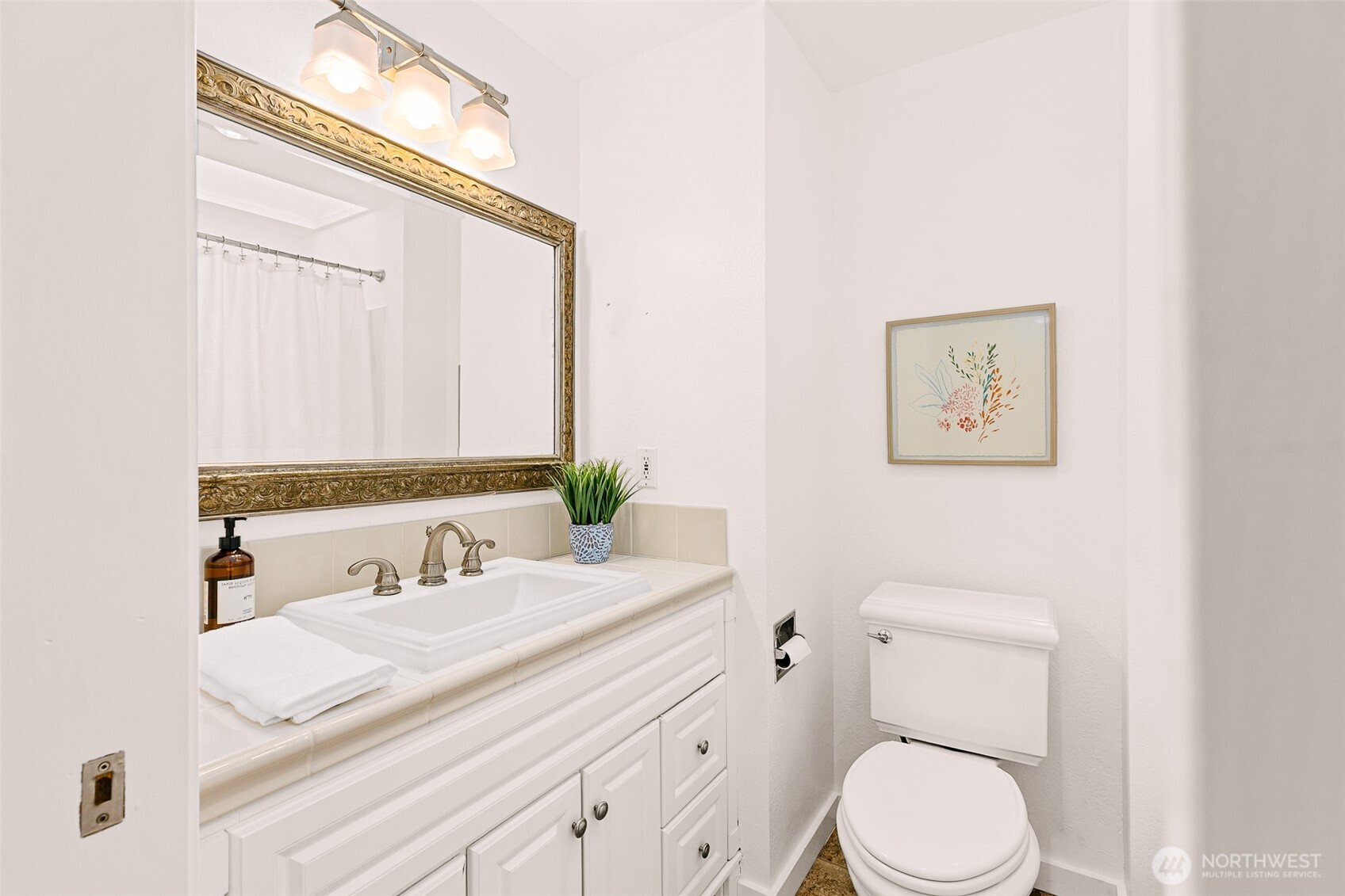 22120 Sea Vista Property Photo 15