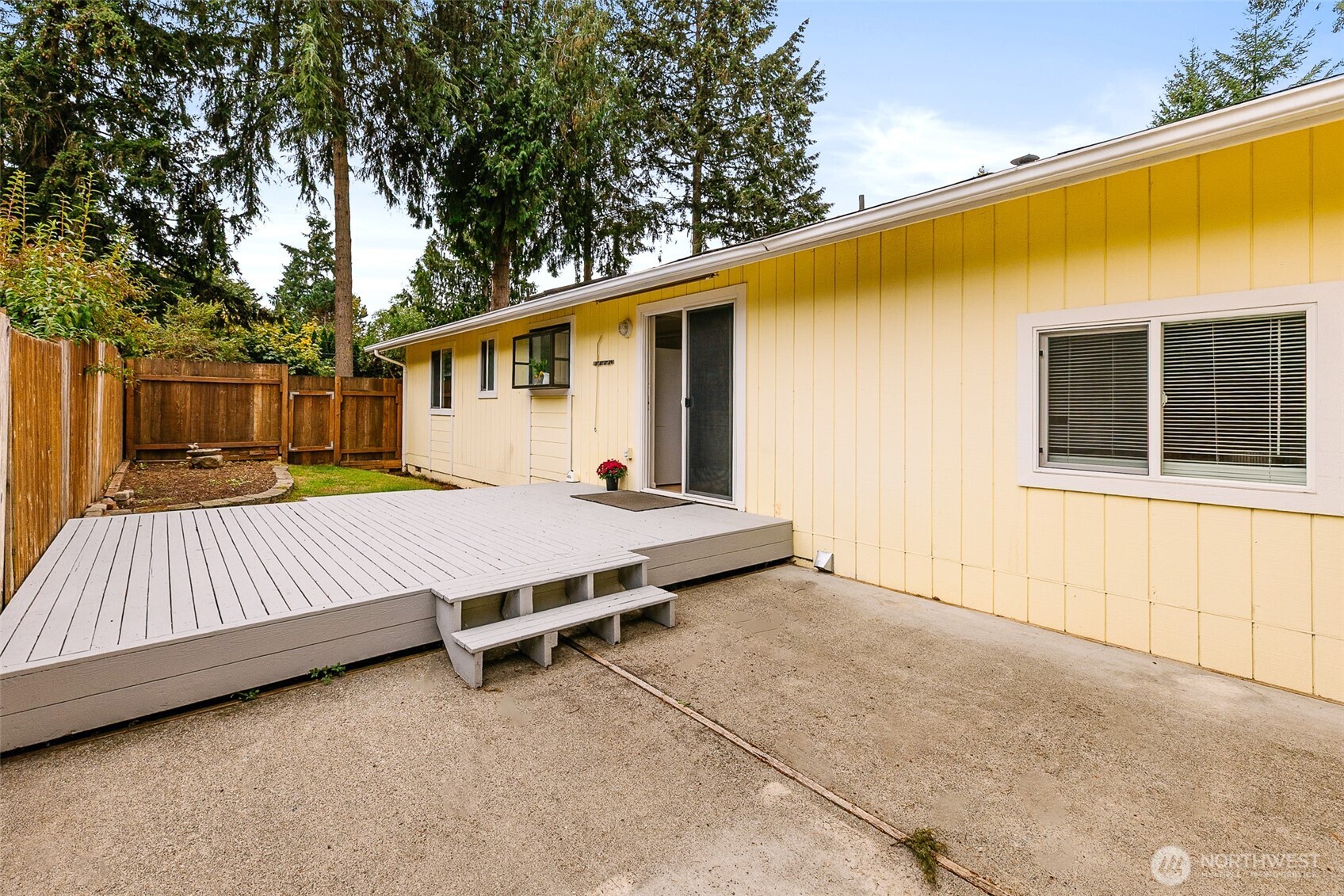 22120 Sea Vista Property Photo 23