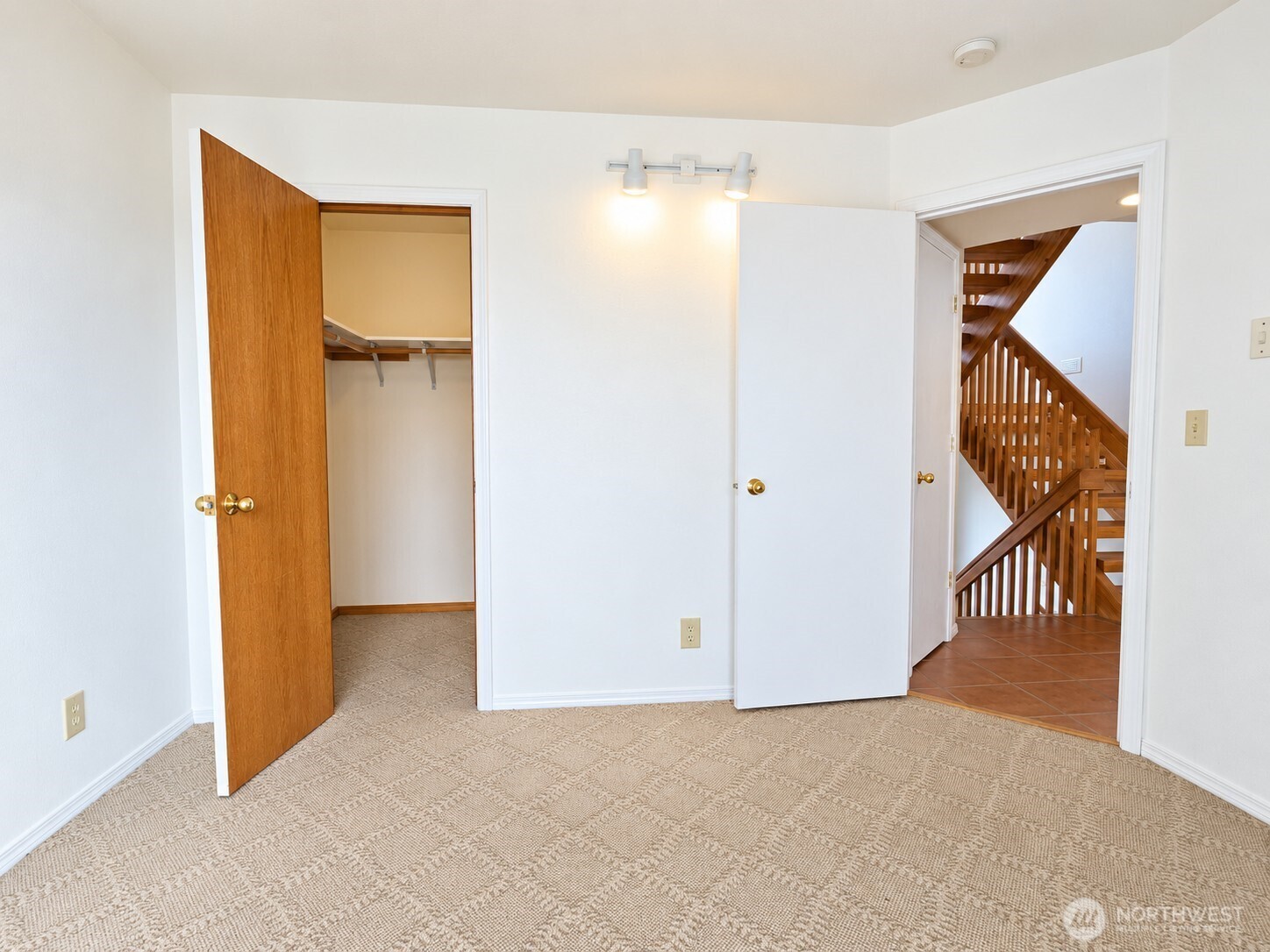 1499 Diamond Head Avenue 2 Property Photo 18