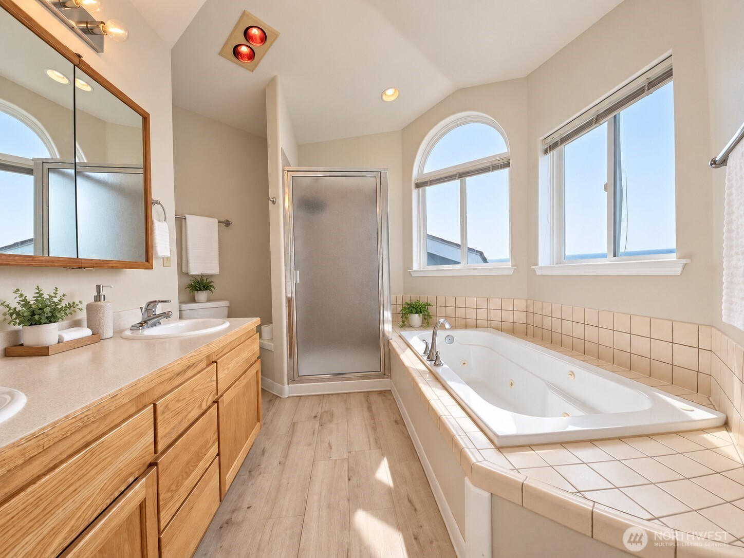 1499 Diamond Head Avenue 2 Property Photo 27