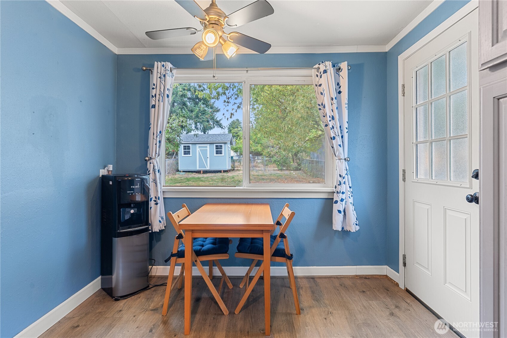 2524 Barnett Street Property Photo 14