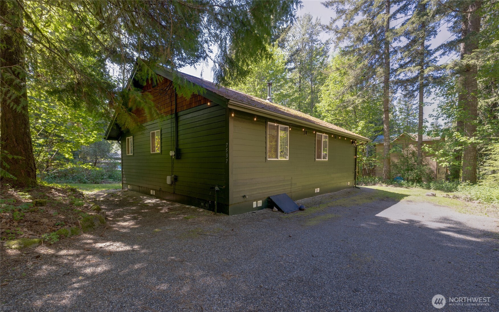 7537 Canyon View Drive Property Photo 4