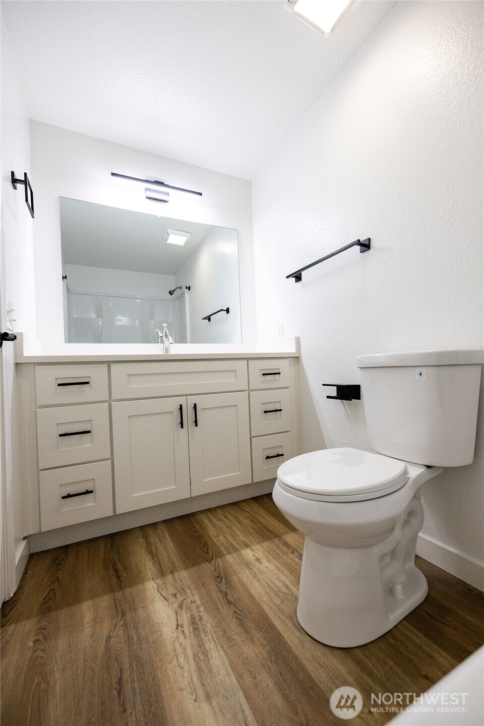 15804 86th Avenue Ct Property Photo 9