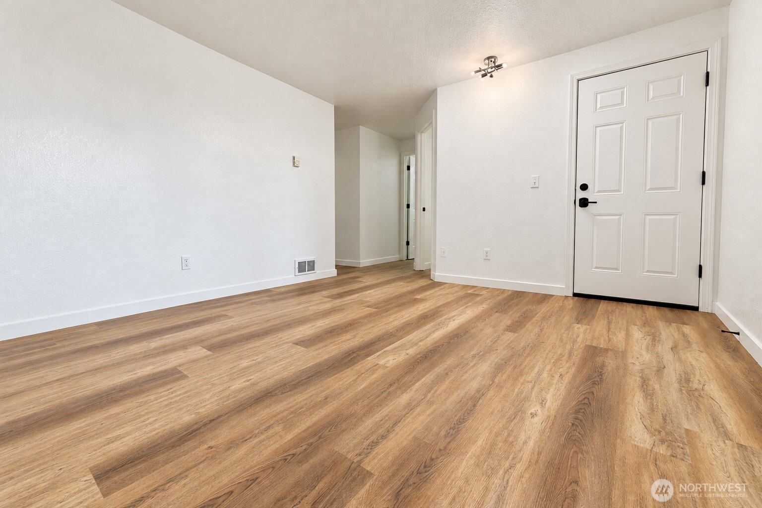 15804 86th Avenue Ct Property Photo 15