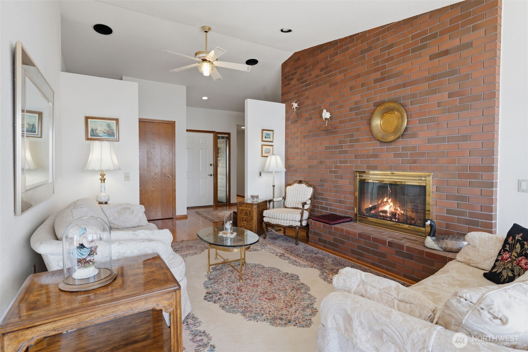561 E Rauschert Road Property Photo 6