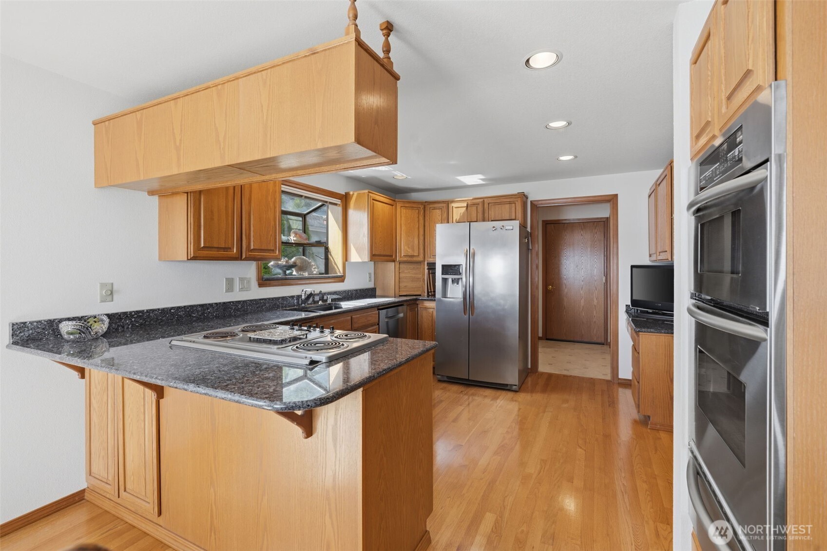 561 E Rauschert Road Property Photo 10