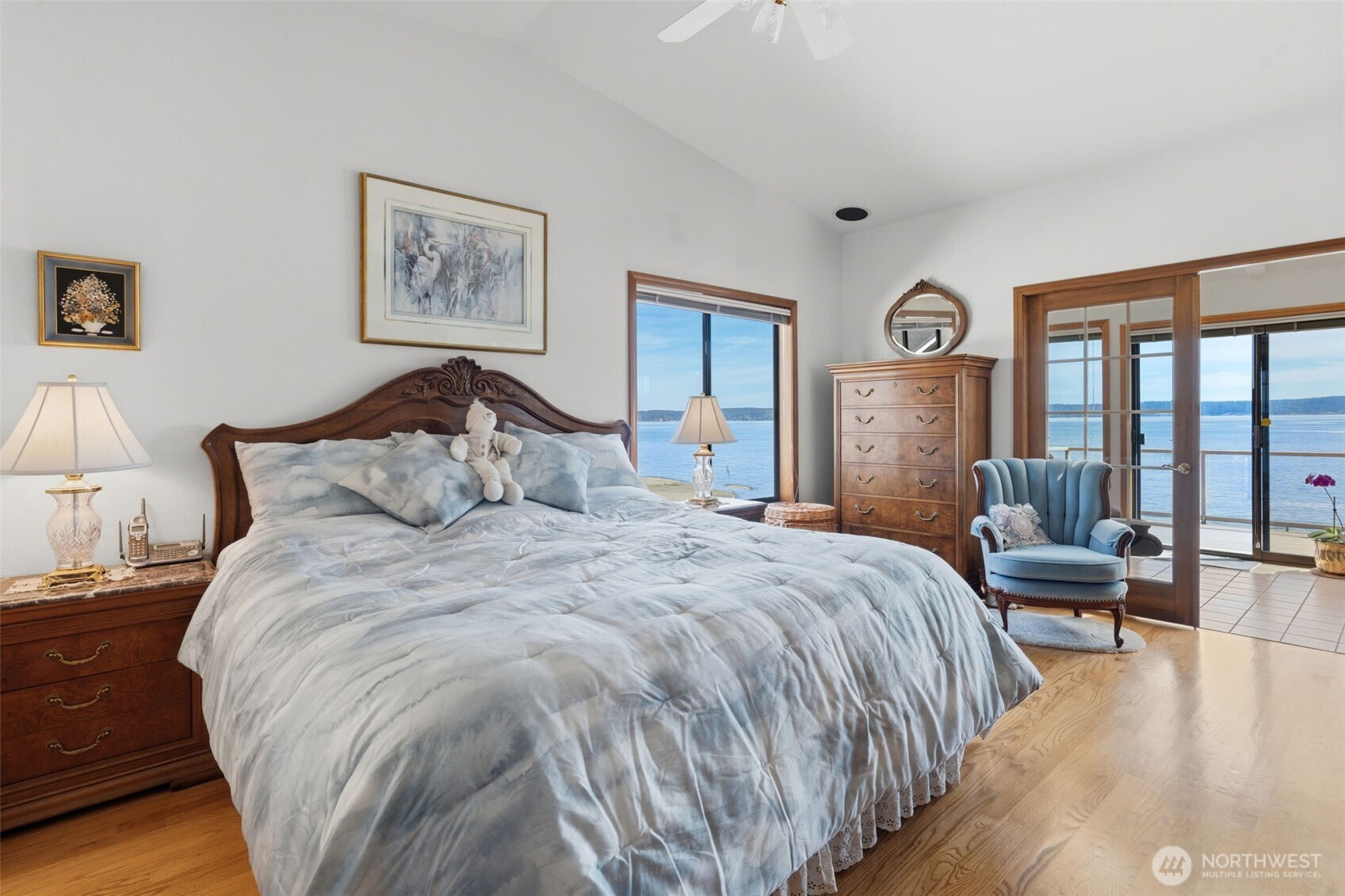 561 E Rauschert Road Property Photo 16