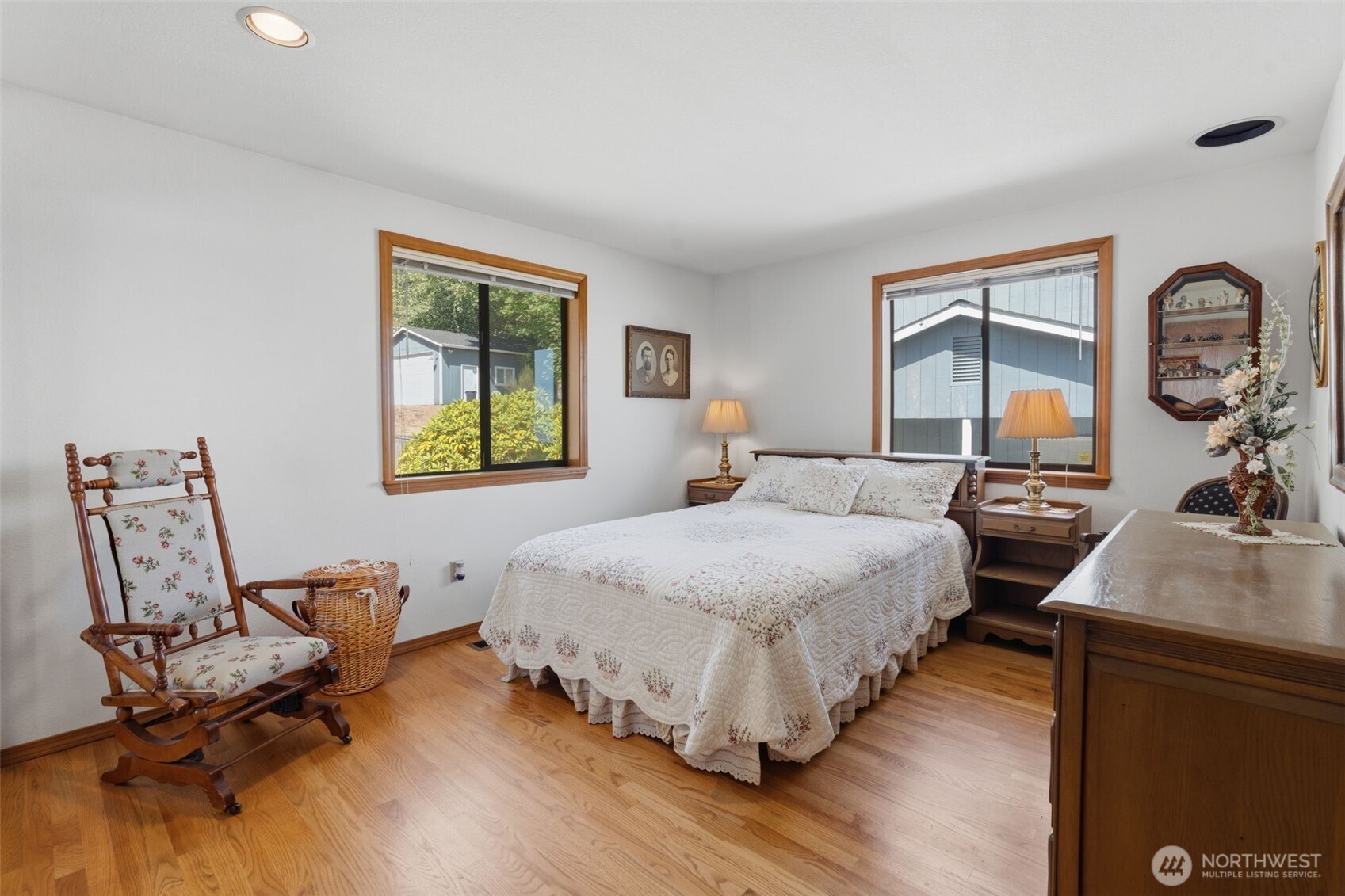 561 E Rauschert Road Property Photo 19