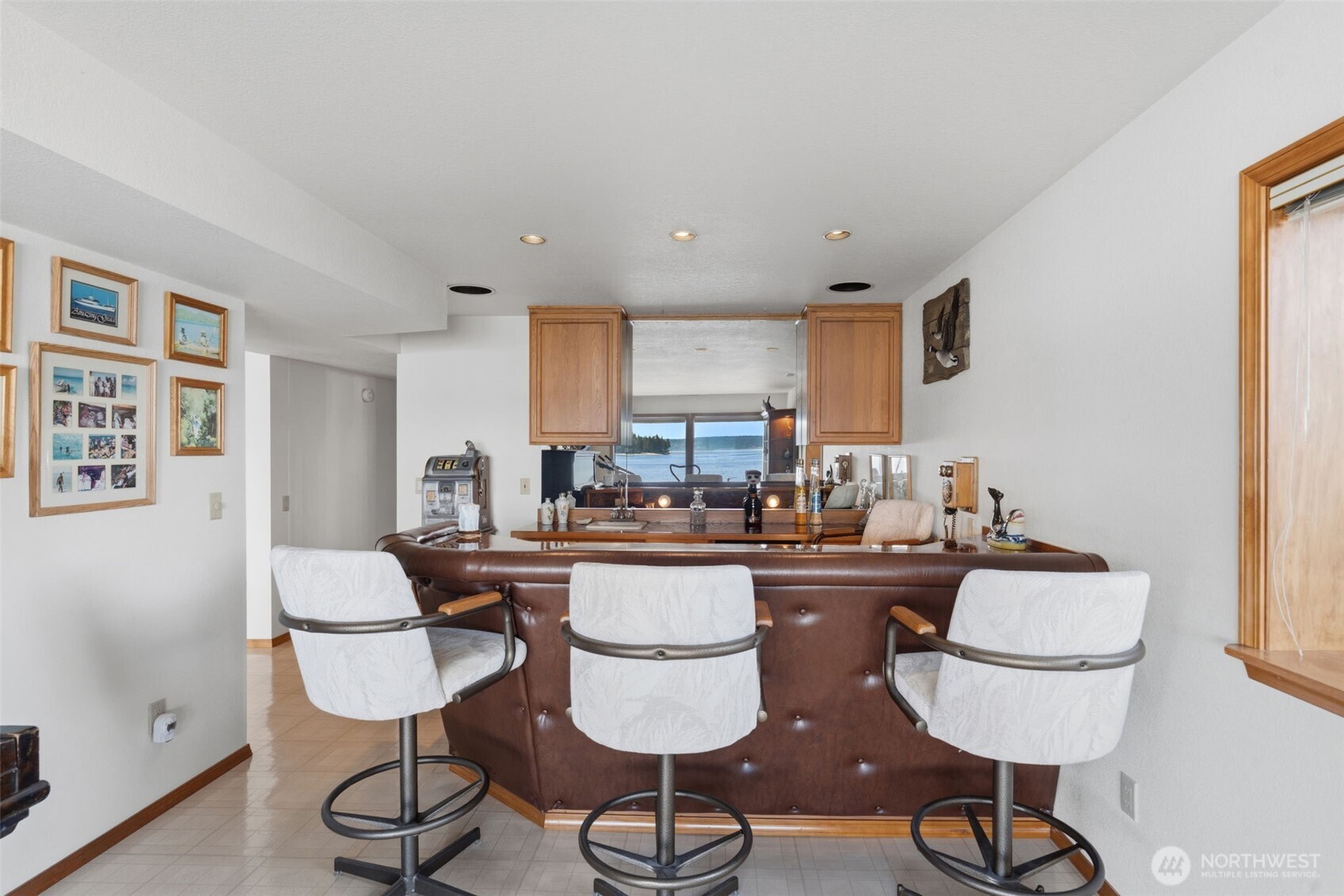 561 E Rauschert Road Property Photo 22