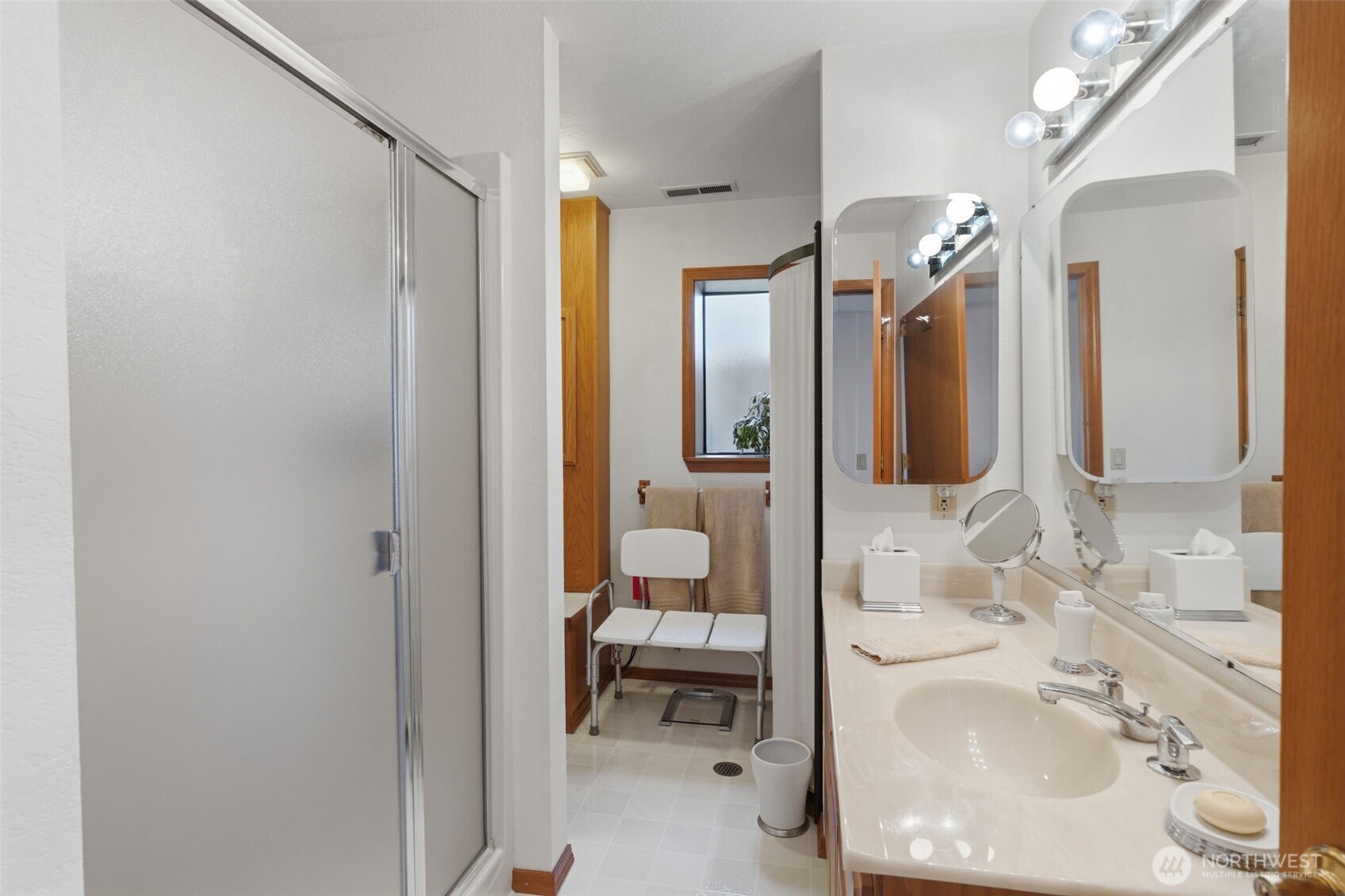 561 E Rauschert Road Property Photo 33