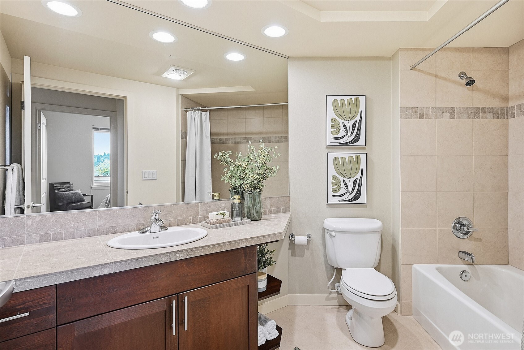 5440 Leary Avenue 406 Property Photo 12