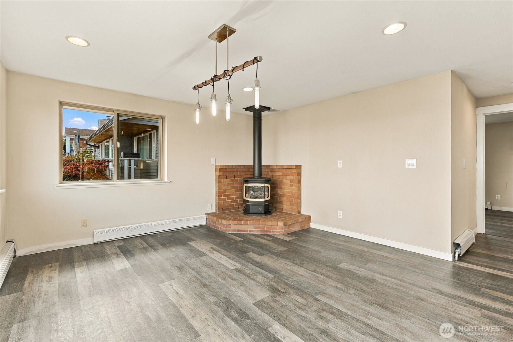 1462 Se Camano Drive Property Photo 19