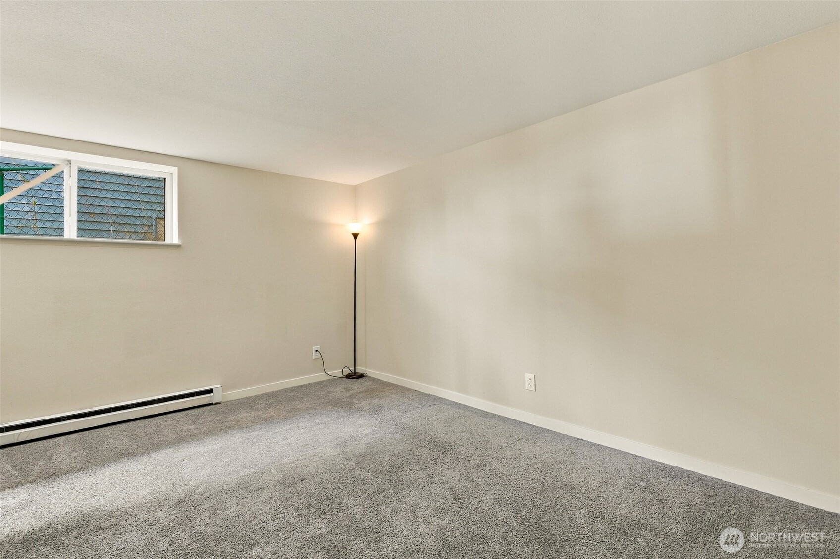 1462 Se Camano Drive Property Photo 33