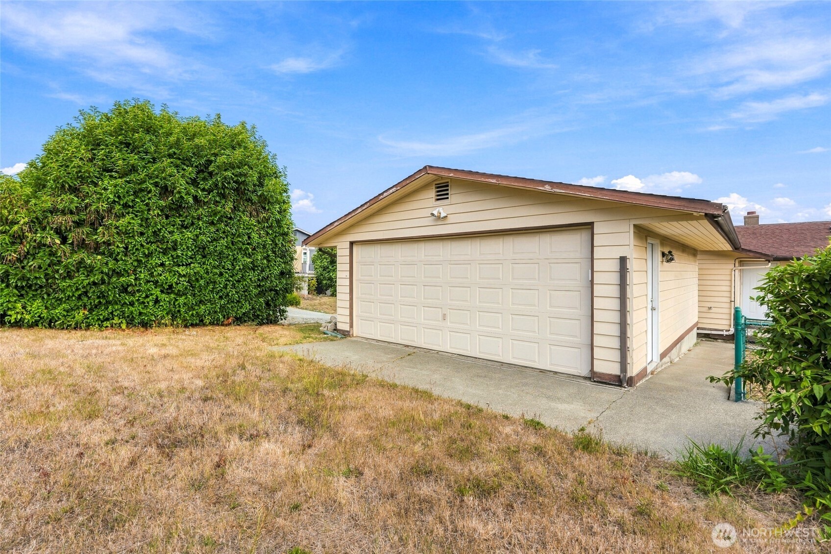 1462 Se Camano Drive Property Photo 36