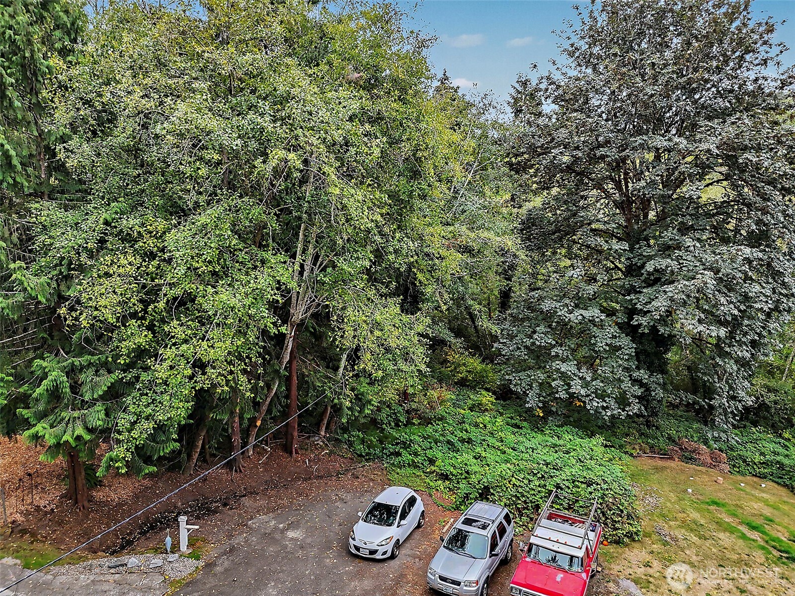 6801 6807 80th Avenue Property Photo 10