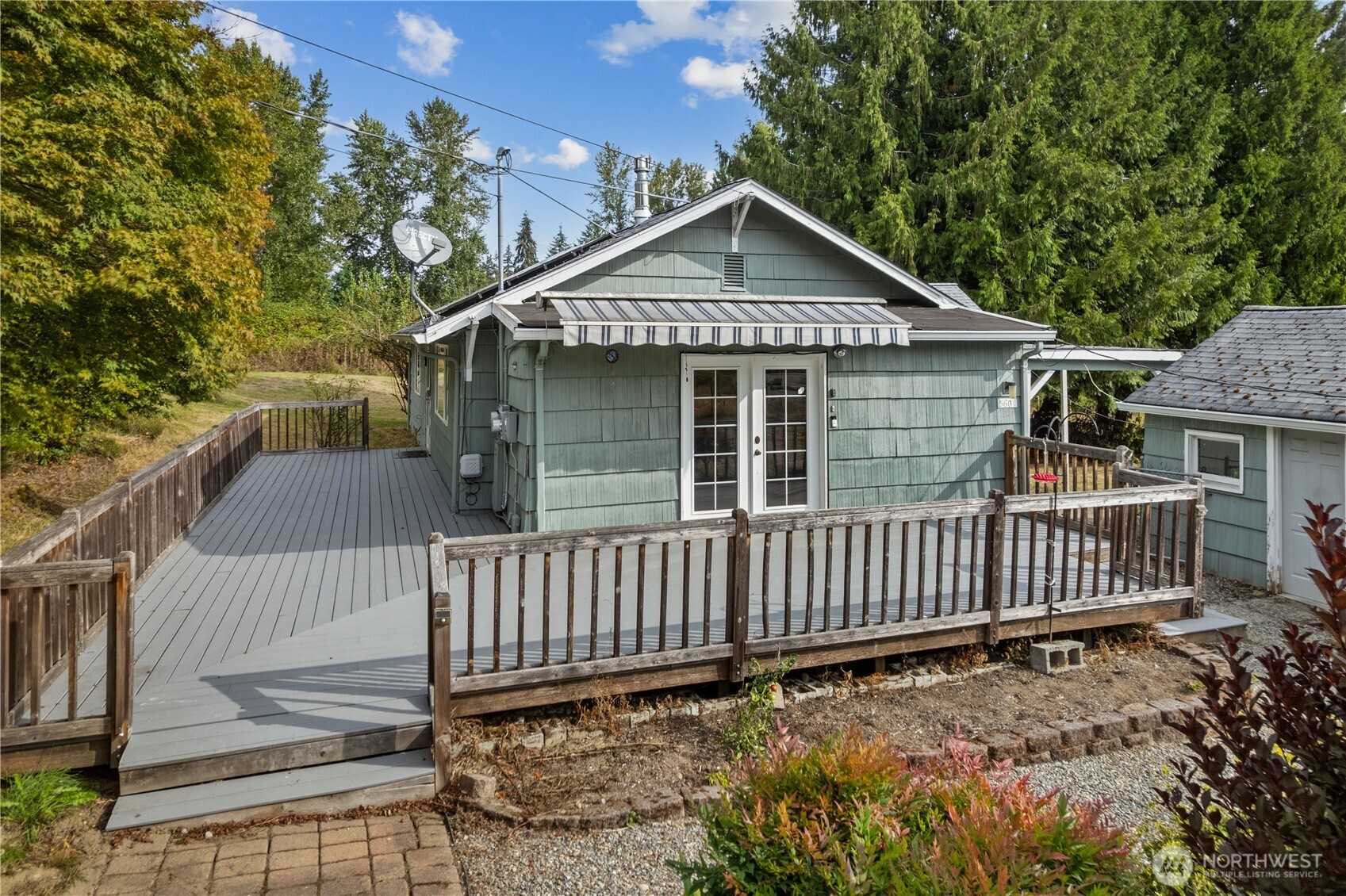 5601 106th Street Property Photo 1