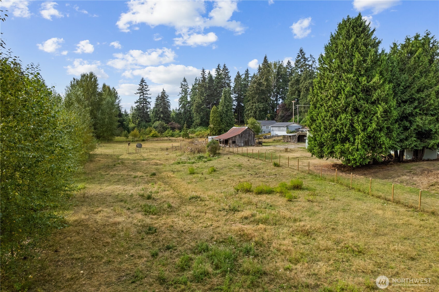 5601 106th Street Property Photo 6