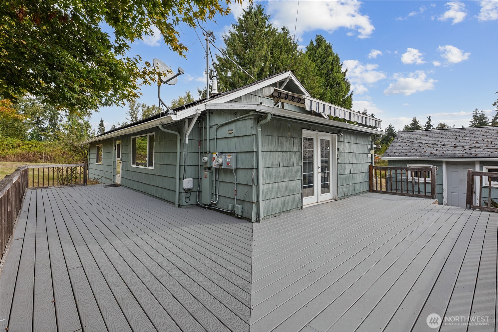 5601 106th Street Property Photo 9