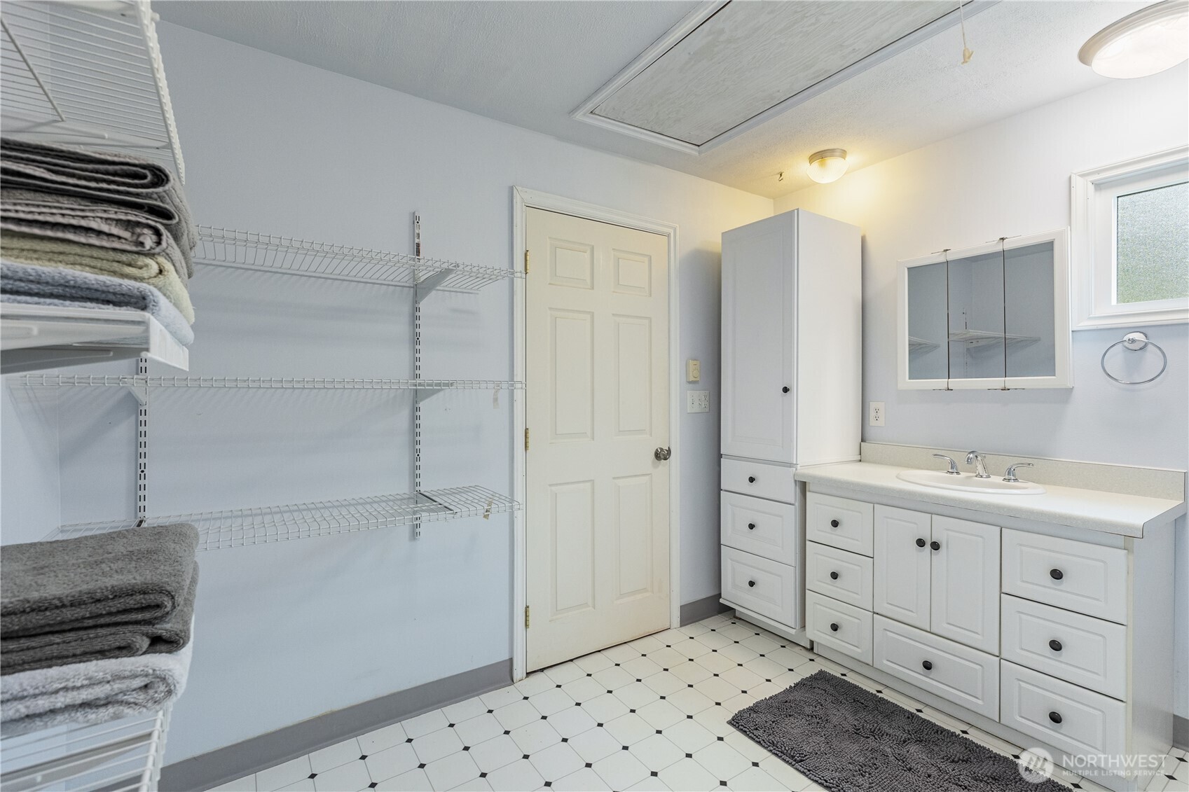 5601 106th Street Property Photo 29