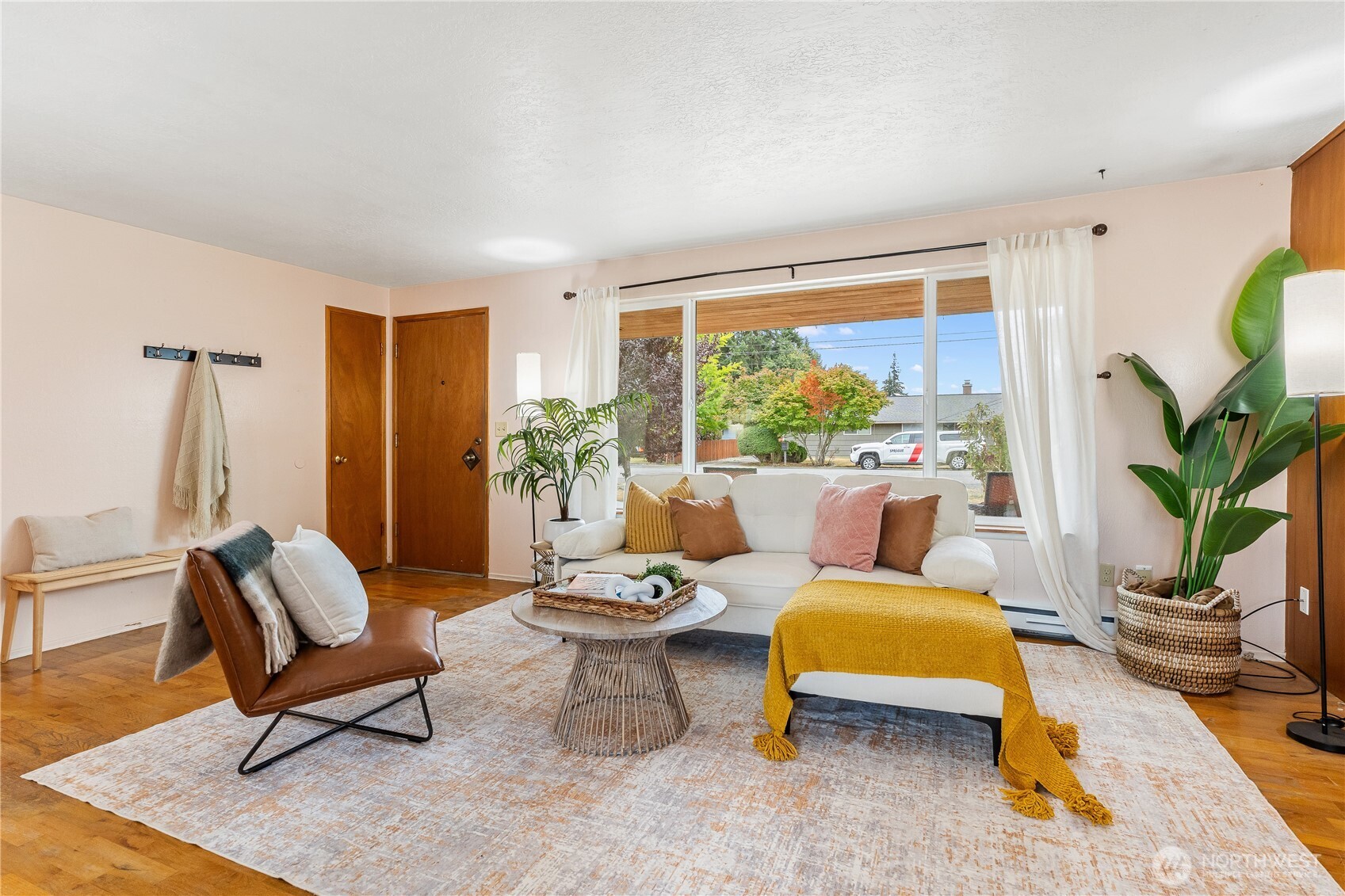 5221 86th Place Property Photo 7
