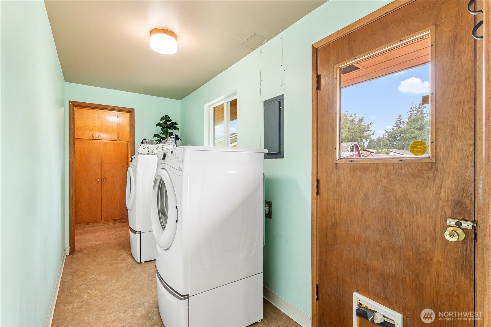 5221 86th Place Property Photo 20