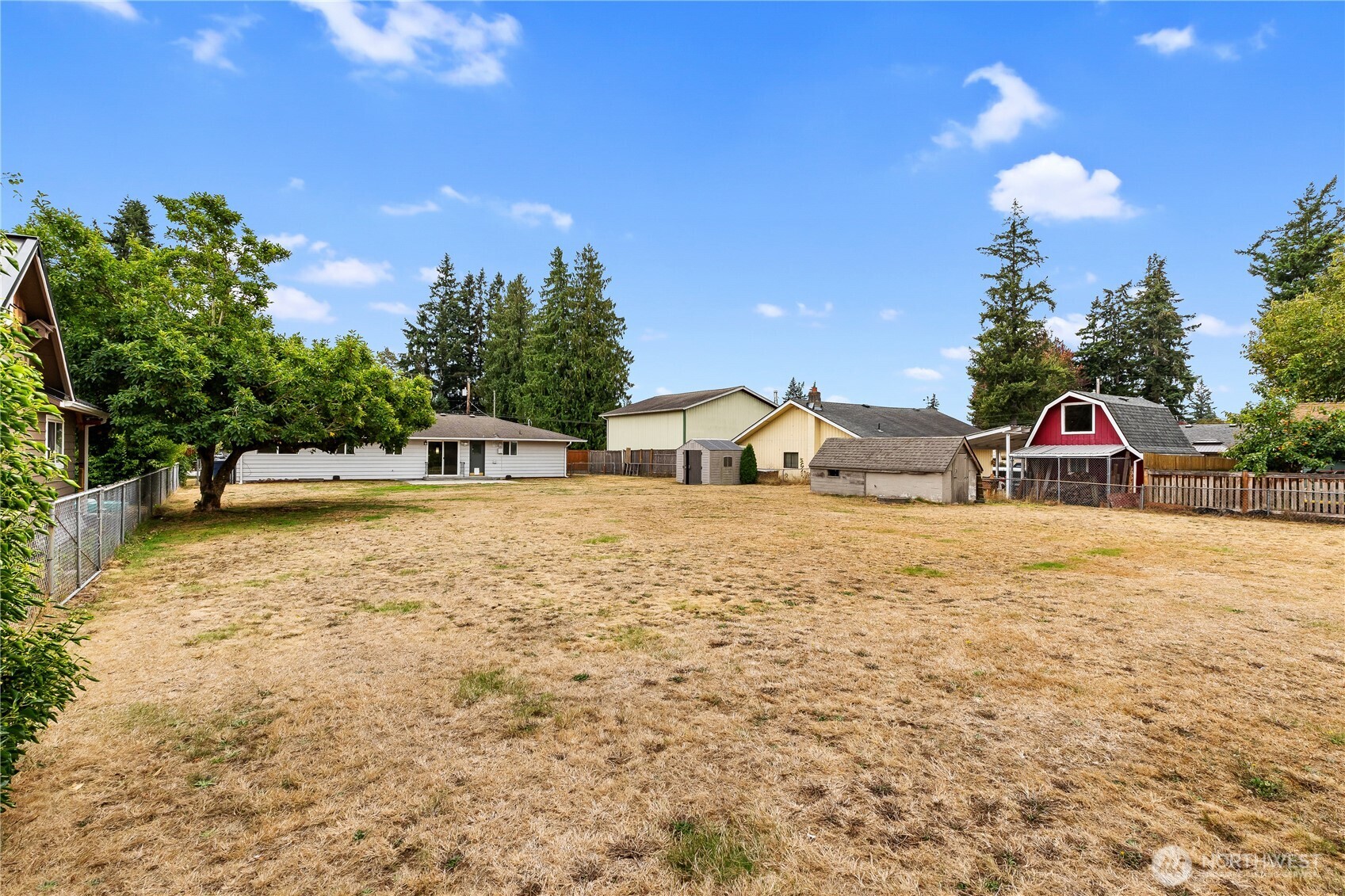 5221 86th Place Property Photo 22