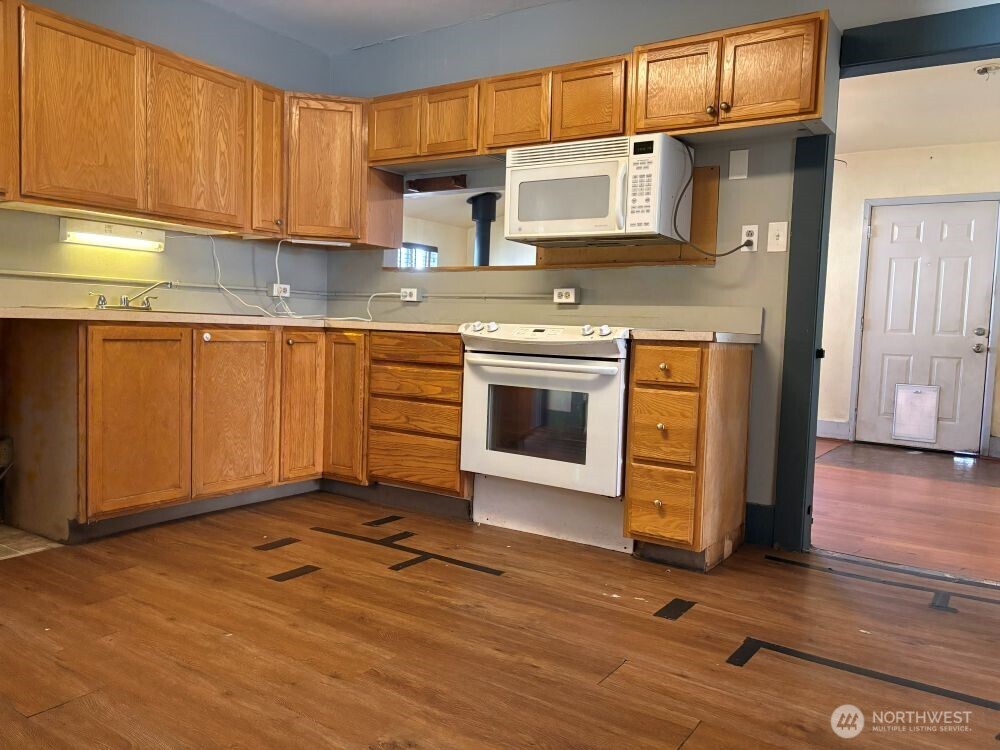 6602 S Junett Street Property Photo 11