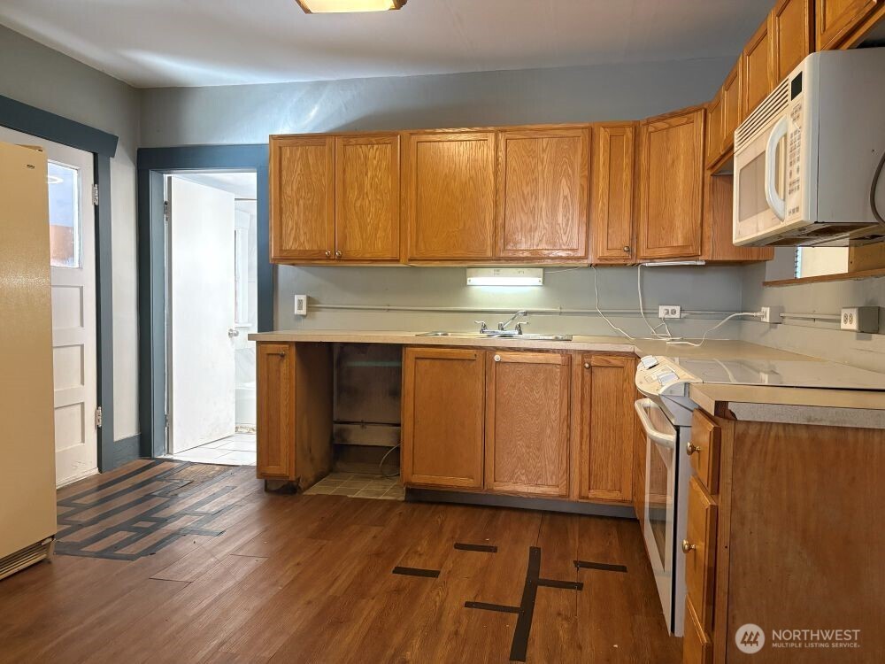 6602 S Junett Street Property Photo 13