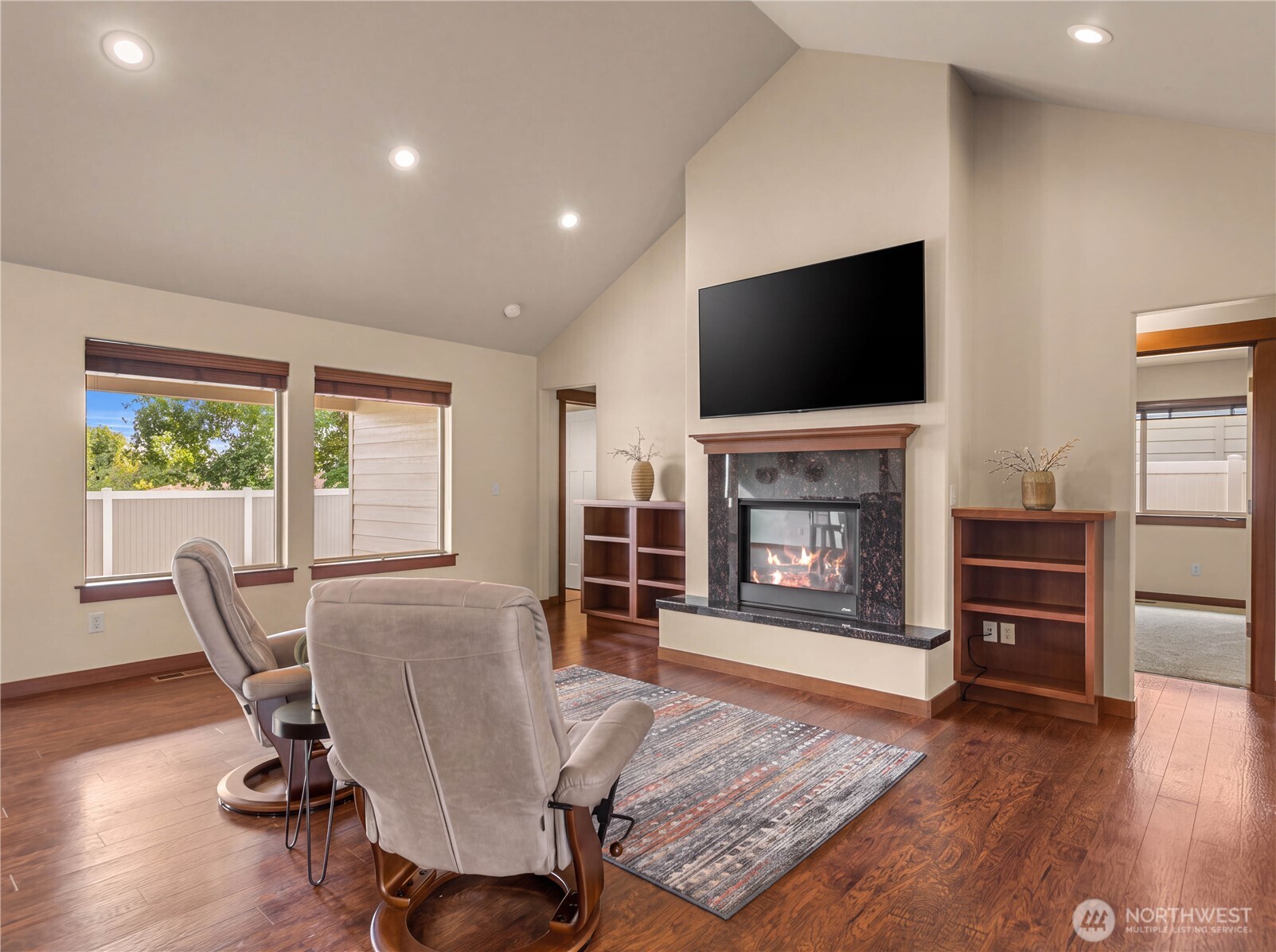 1719 Brambling Brae Property Photo 5