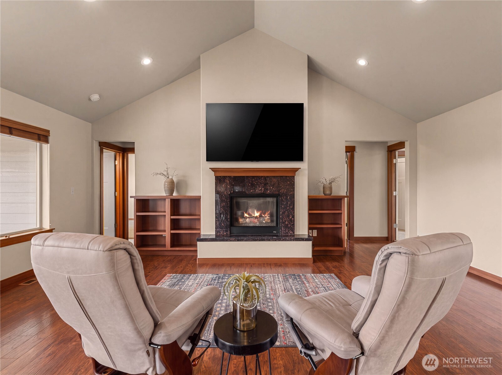 1719 Brambling Brae Property Photo 7