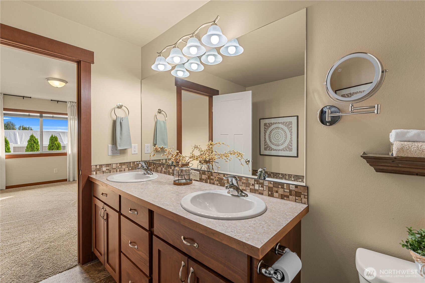 1719 Brambling Brae Property Photo 10