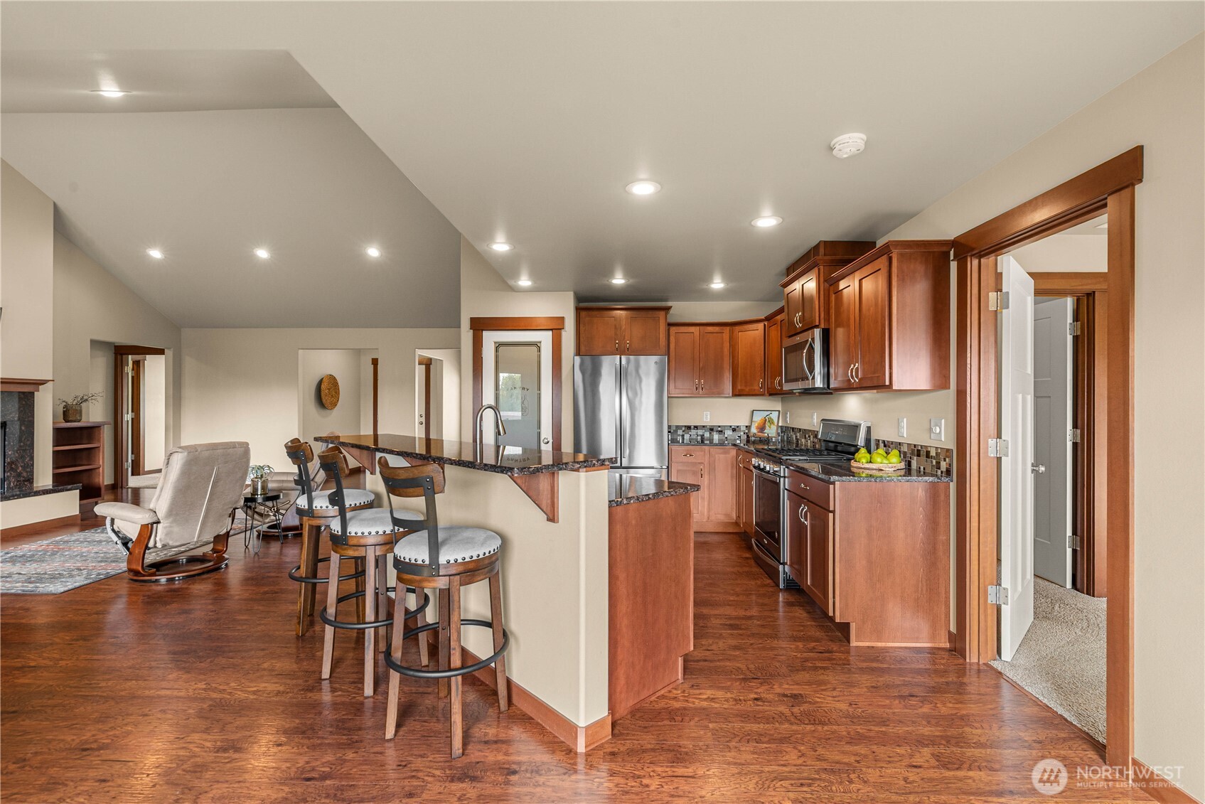 1719 Brambling Brae Property Photo 16
