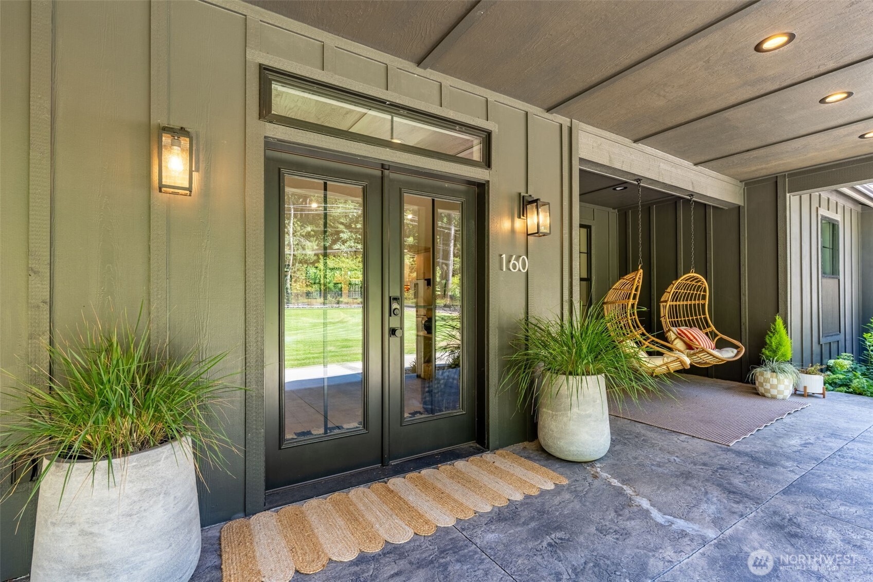 160 Devereese Road Property Photo 4
