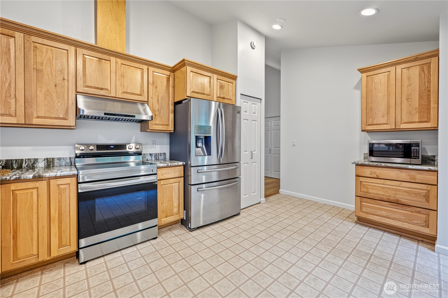 10827 159th Court Property Photo 8
