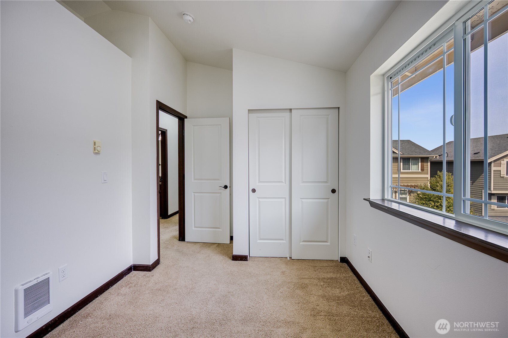 13216 33rd Place 3 Property Photo 28