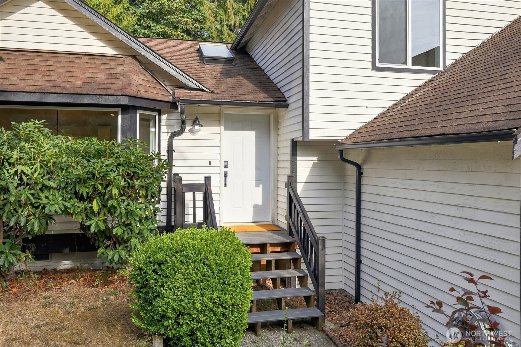 14901 8th Place Property Photo 2