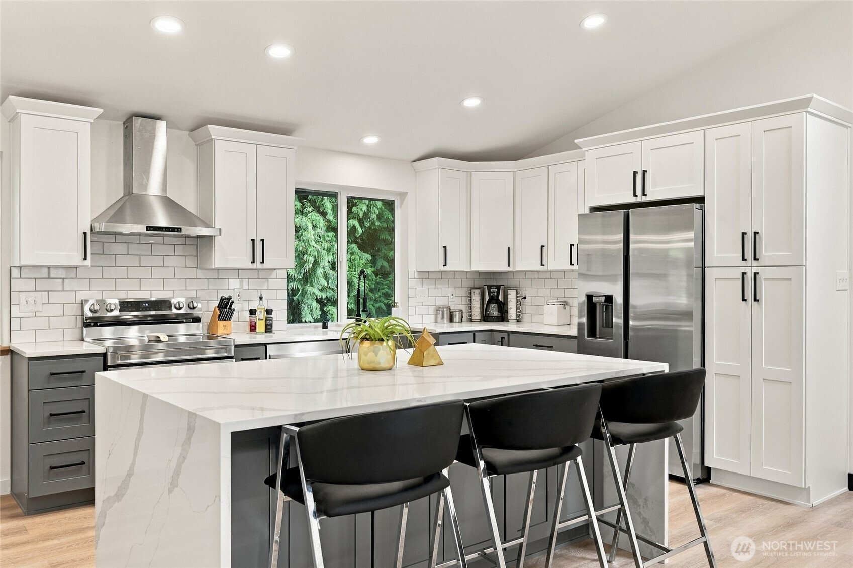 14901 8th Place Property Photo 11
