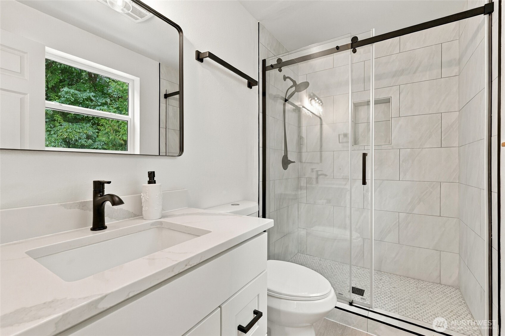 14901 8th Place Property Photo 18