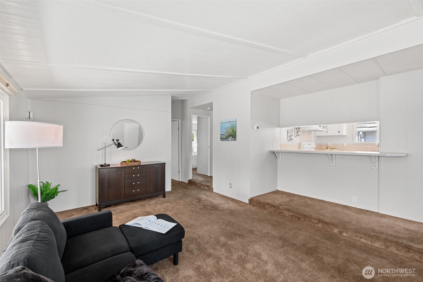 921 S Third Avenue 18 Property Photo 5
