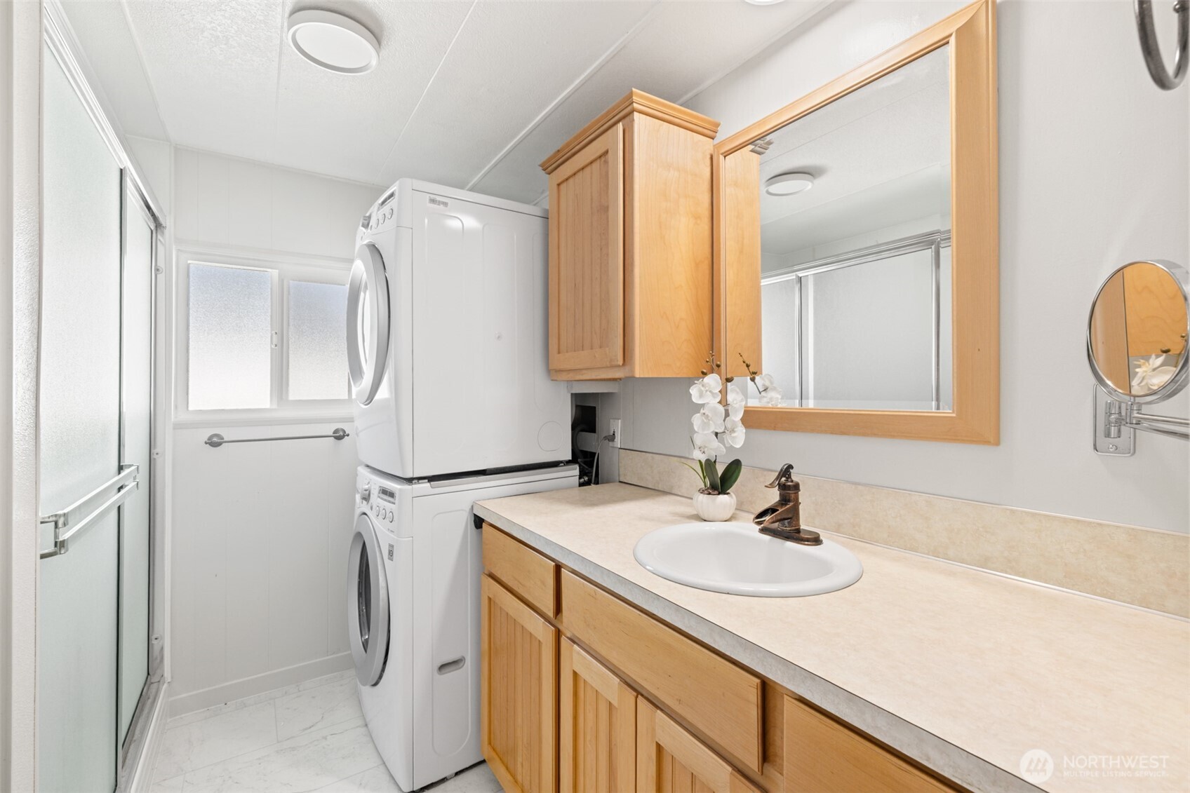 921 S Third Avenue 18 Property Photo 15