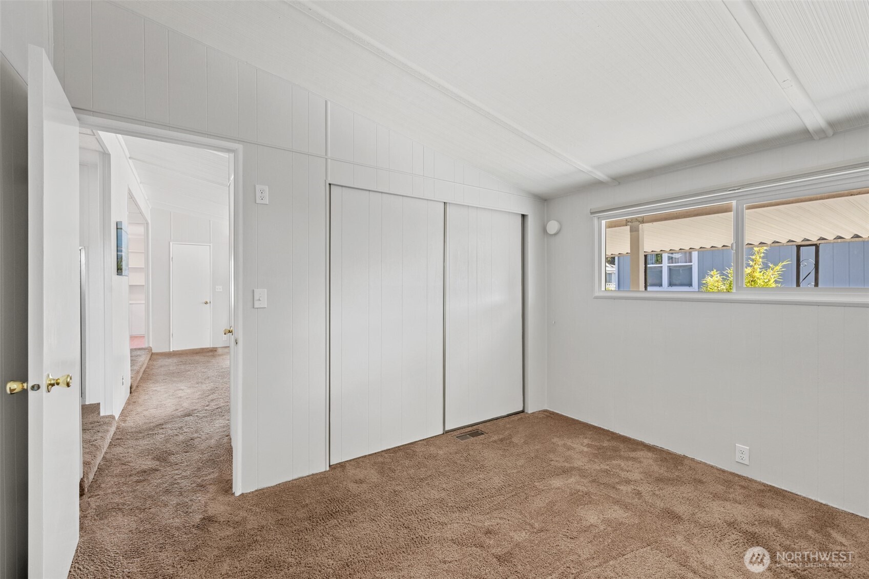 921 S Third Avenue 18 Property Photo 21
