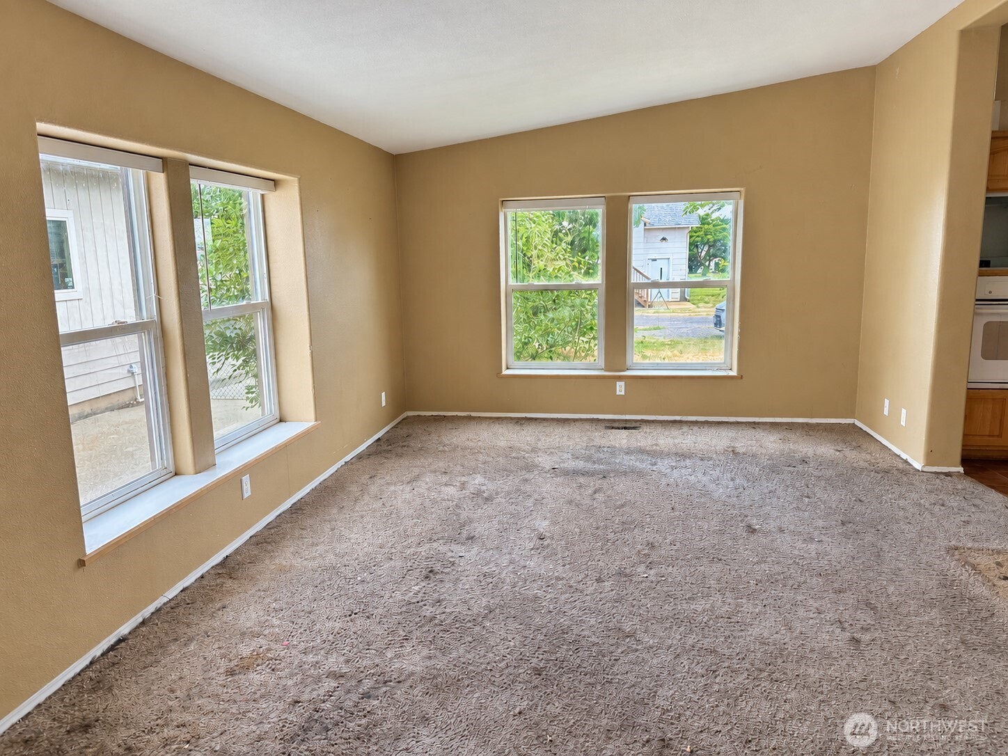 423 Caldwell Street Property Photo 3